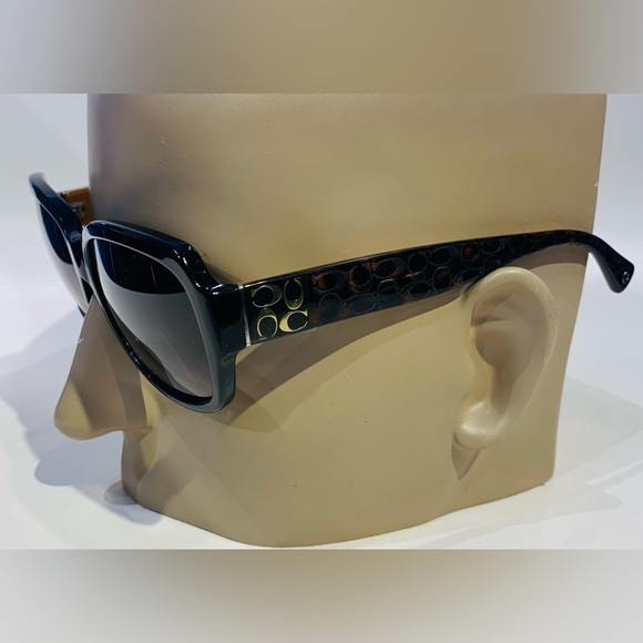 New Coach Sunglasses - Picture 3 of 10